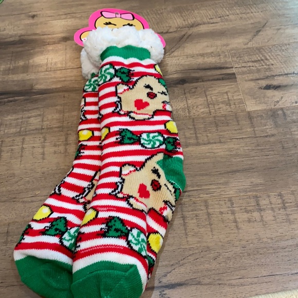 Socks - Picture 1 of 7